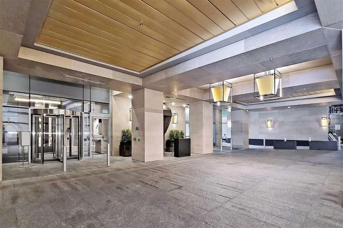 2 Bedroom Plus Den Condo Toronto Exterior foto